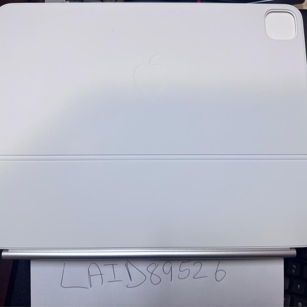 Apple iPad Pro 13 inch (M5) 2025 - Unlocked, 512 GB, Space Black, Apple M5 9-Core, A3361, Standard Glass