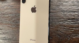 Good
													Apple iPhone Xs Max - AT&T, Gold, 64 GB, A1921, photo 3 of 4