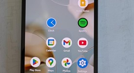 Mint
													Google Pixel 9a - Unlocked, Obsidian, 128 GB, 8 GB, photo 5 of 20