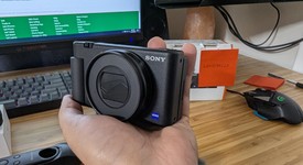 Mint
													Sony ZV-1, photo 1 of 12