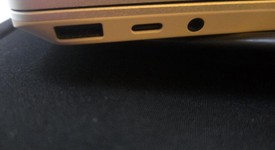 Good
													Microsoft Surface Laptop Go 2 - I5, Platinum, 256 GB, 8 GB, photo 2 of 5