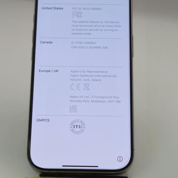 Apple iPhone 16 Pro - Unlocked, 256 GB, Natural, A3083