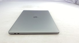 Good
													MacBook Pro 2018 (With Touch Bar) - 15" - I7, Gray, 256 GB, 16 GB, photo 6 of 6