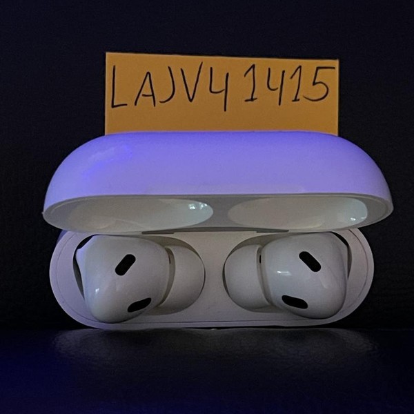Apple AirPods Pro 2 - Lightning
