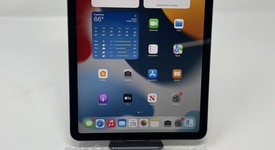 Good
													Apple iPad Air 4th Gen - Unlocked, Gray, 256 GB, A2324, photo 1 of 6
