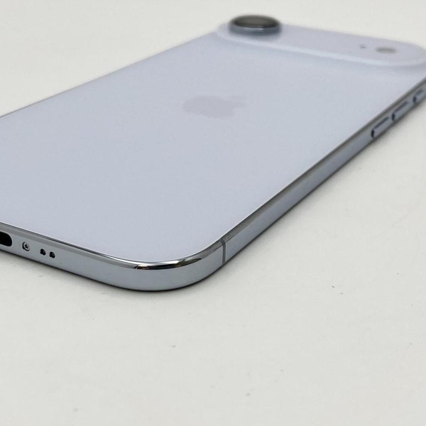 Apple iPhone Air - Unlocked, 512 GB, Sky Blue, A3260