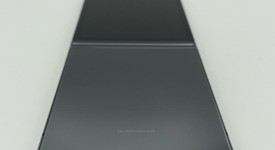 Good
													Samsung Galaxy Z Flip5 - Xfinity, Graphite, 256 GB, 8 GB, SM-F731U, photo 5 of 8