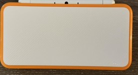 Mint
													New Nintendo 2DS XL - White & Orange, 1 GB, photo 2 of 7