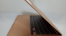 Fair
													MacBook Air 2020 - 13" - Apple M1, Gold, 256 GB, 8 GB, photo 3 of 4