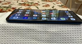 Mint
													Motorola Razr (2025) - Total by Verizon, Blue, 256 GB, 8 GB, photo 4 of 14