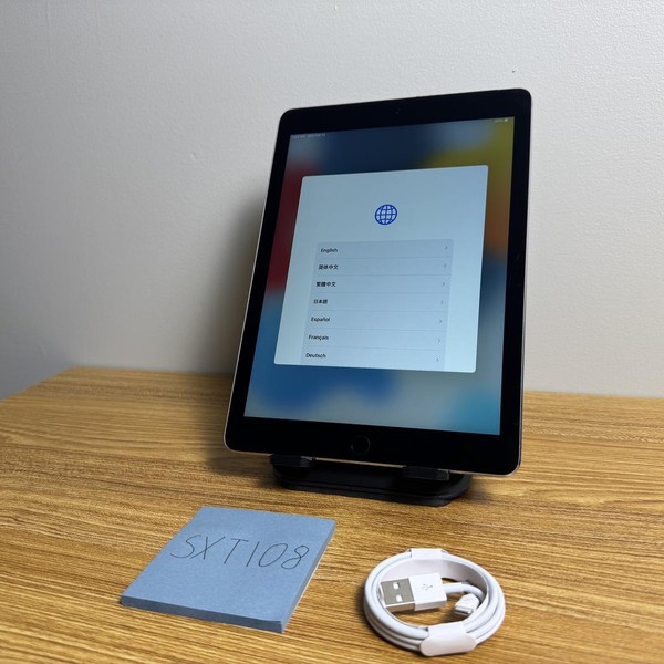 Apple iPad Air 2 - Unlocked, Gray, 64 GB