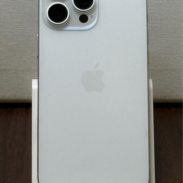 Apple iPhone 16 Pro Max - Unlocked, 256 GB, White, A3084
