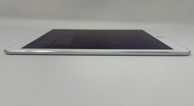 Good
													Apple iPad Air 2 - Unlocked, Silver, 16 GB, photo 5 of 6