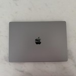 Mint MacBook Pro 2021 - 16 inch - 1 TB, Gray, 16 GB, Apple M1 Pro 10-core
