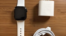 Mint
													Apple Watch Series 10 42mm - Unlocked, Slate, A3001 - Cellular, Titanium, photo 1 of 8