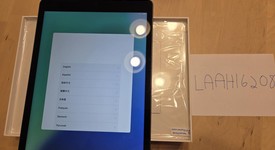 Fair
													Apple iPad 9th Gen - Wi-Fi, Gray, 64 GB, A2602, photo 3 of 9