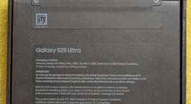 New
													Samsung Galaxy S25 Ultra - Unlocked, Gray, 512 GB, 12 GB, SM-S938U1, photo 3 of 4