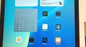 Good
													Apple iPad 9th Gen - Unlocked, Gray, 64 GB, A2603, photo 4 of 4