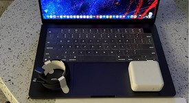 Mint
													MacBook Pro Late 2023 (M3) - 14" - Apple M3 Pro 11-core, Black, 512 GB, 18 GB, 14-core GPU, photo 4 of 6