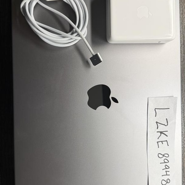 MacBook Pro 2023 - 16 inch - 1 TB, Gray, 32 GB, Apple M2 Max