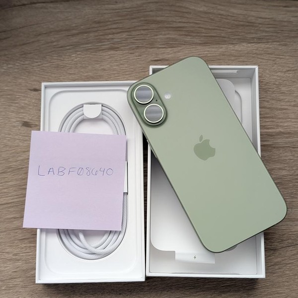 Apple iPhone 17 - Unlocked, 256 GB, Sage, A3258