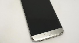 Good
													Samsung Galaxy S7 Edge - AT&T, Silver, 32 GB, SM-G935A, photo 3 of 11