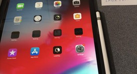 Mint
													Apple iPad Pro 10.5" - Verizon, Gray, 64 GB, photo 2 of 5