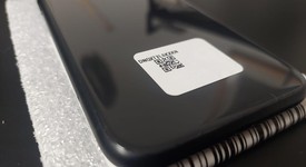 Mint
													Apple iPhone Xr - AT&T, Black, 64 GB, A1984, photo 2 of 8