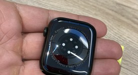 Good
													Apple Watch Series 7 45mm - Unlocked, Green, A2477 - Cellular, Aluminum, photo 4 of 7