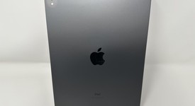 Good
													Apple iPad Pro 11" 2018 - Unlocked, Gray, 64 GB, A2013, photo 2 of 6