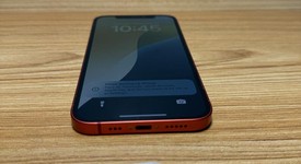 Good
													Apple iPhone 12 - Unlocked, Red, 64 GB, A2172, photo 2 of 7