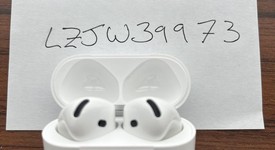 Used
													Apple AirPods 4th Gen - Standard, photo 4 of 6