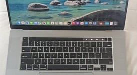 Fair
													MacBook Pro 2019 - 16" - I9, Gray, 1 TB, 16 GB, photo 1 of 12