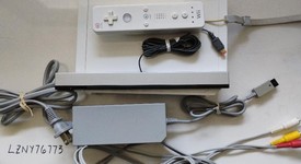 Fair
													Nintendo Wii - White, photo 3 of 4