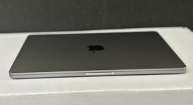 Good
													MacBook Air 2022 - 13" - Apple M2, Gray, 256 GB, 16 GB, photo 5 of 10