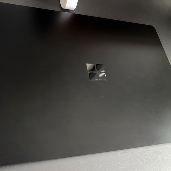 Microsoft Surface Laptop 5 - 256 GB, Black, 16 GB, Intel Core i5, 13.5 inch