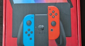 Mint
													Nintendo Switch - OLED - Red & Blue, 64 GB, photo 2 of 17