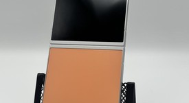 Mint
													Samsung Galaxy Z Flip6 - Unlocked, Peach, 512 GB, 12 GB, SM-F741U1, photo 4 of 10