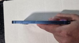 Good
													Apple iPhone 13 - Unlocked, Blue, 128 GB, A2482, photo 4 of 7