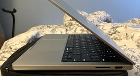 Mint
													MacBook Pro Late 2023 (M3) - 14" - Apple M3, Silver, 512 GB, 8 GB, 10-core GPU, photo 5 of 17
