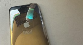 Good
													Apple iPod Touch 3rd Gen - Wi-Fi, Black, 32 GB, photo 3 of 7