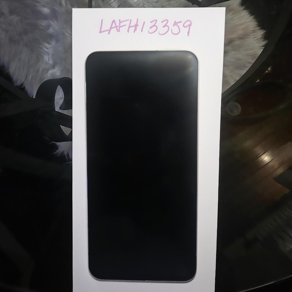 Samsung Galaxy S22 Plus - Unlocked, 256 GB, White, 8 GB, SM-S906U1
