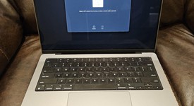 Good
													MacBook Pro 2021 - 14" - Apple M1 Pro 10-core, Silver, 1 TB, 16 GB, photo 1 of 15