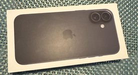 New
													Apple iPhone 16 Plus - Unlocked, Black, 256 GB, A3082, photo 3 of 3