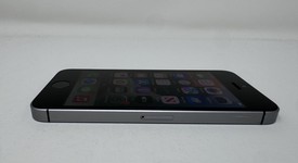 Good
													Apple iPhone SE 1st Gen 2016 - Unlocked, Grey, 16 GB, A1662, photo 6 of 6