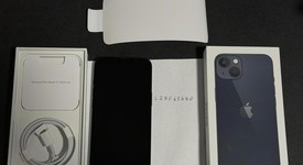 Mint
													Apple iPhone 13 - Unlocked, Midnight, 128 GB, A2482, photo 4 of 9