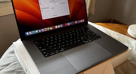 Mint
													MacBook Pro 2023 - 16" - Apple M2 Max, Gray, 1 TB, 32 GB, photo 3 of 15