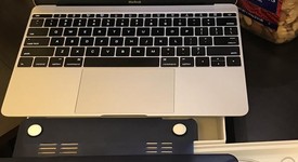 Good
													MacBook Retina 2016 - 12" - Silver, 256 GB, 8 GB, photo 1 of 23