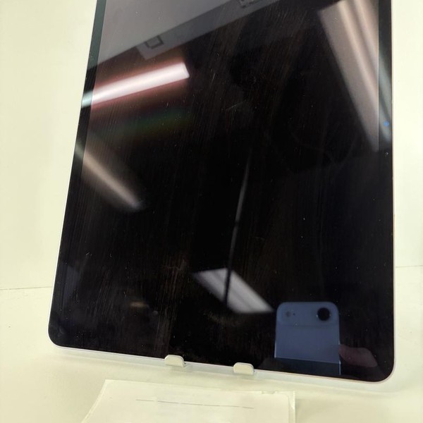 Apple iPad Air 13 inch (M3) 2025 - Unlocked, 128 GB, Purple