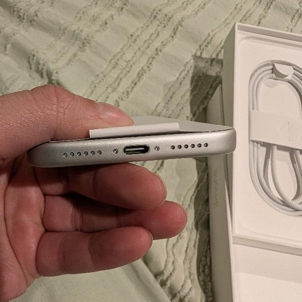 Apple iPhone 17 Pro Max - Unlocked, 256 GB, Silver, A3257